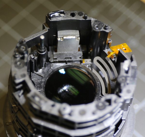 Sony 16-35 f/4 focusing motor