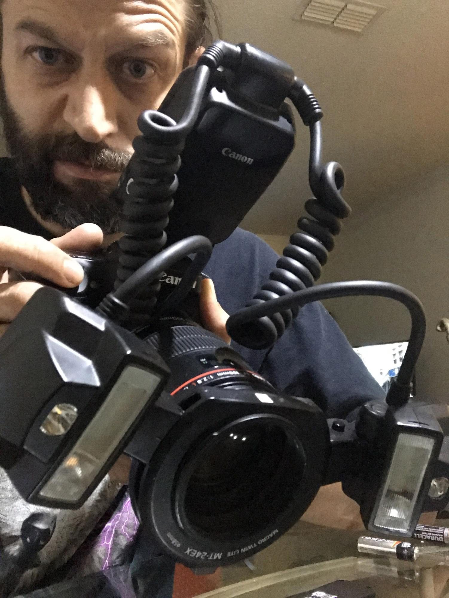Using the Canon 100mm Macro along with the MT-24EX can be incredibly cumbersome