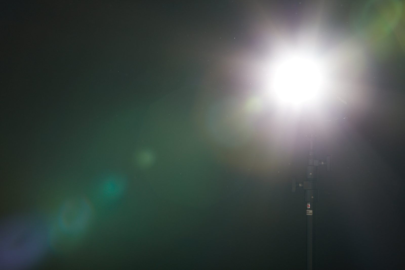 Canon 70-200mm f/2.8L IS II Flare at 200mm f/10