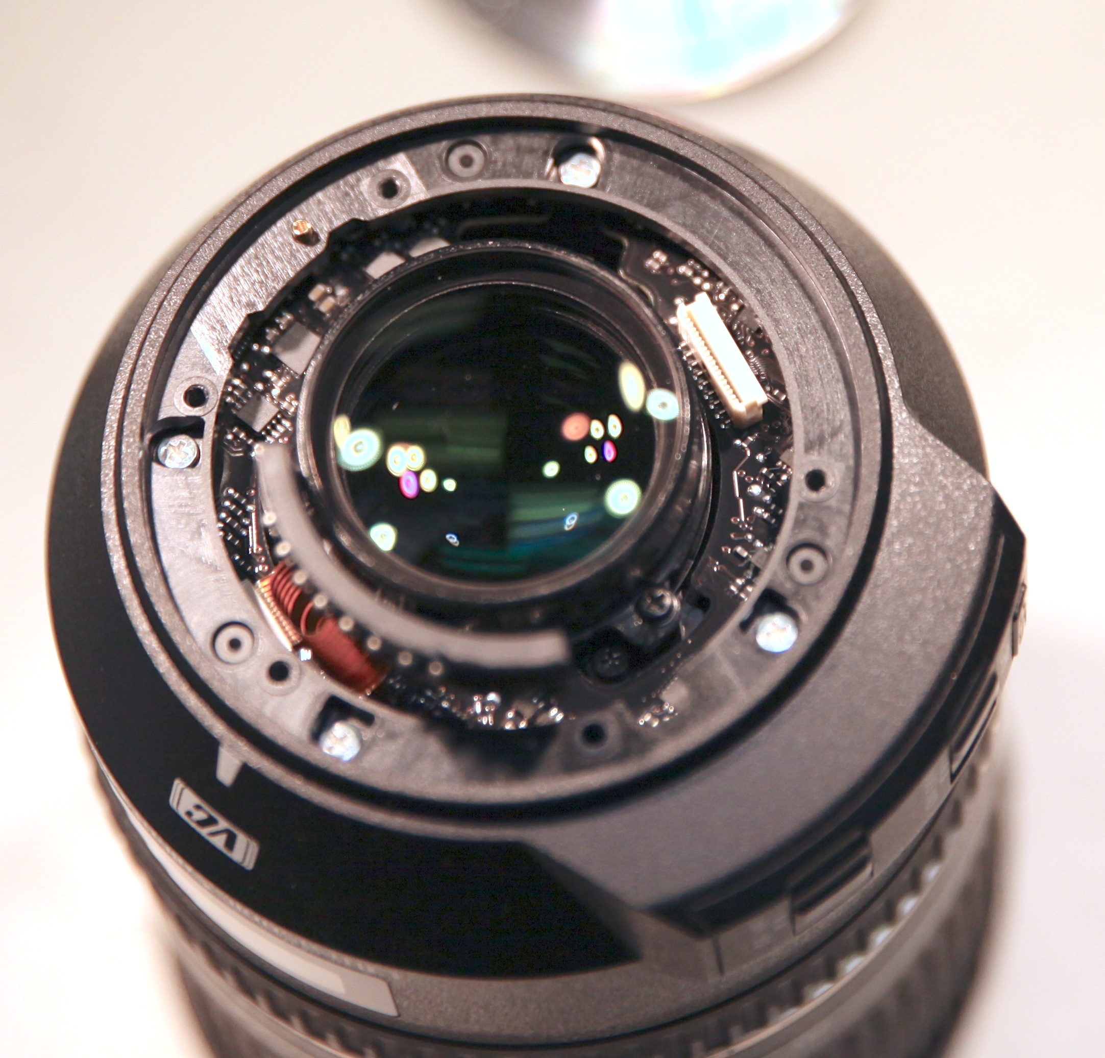 Tamron 24-70 f/2.8 VC. Another large lens easily and reliably supported on it's plastic internal mounts. 