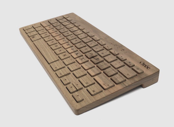 clavier-bois-noyer_1024x1024_abd43b41-dc81-4b90-9da6-20ebf9d67fef_1024x1024